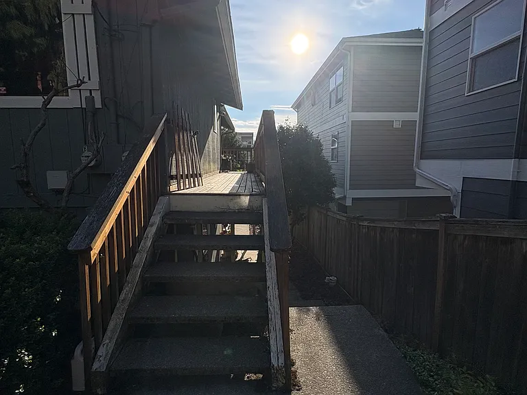 Steps to upper unit