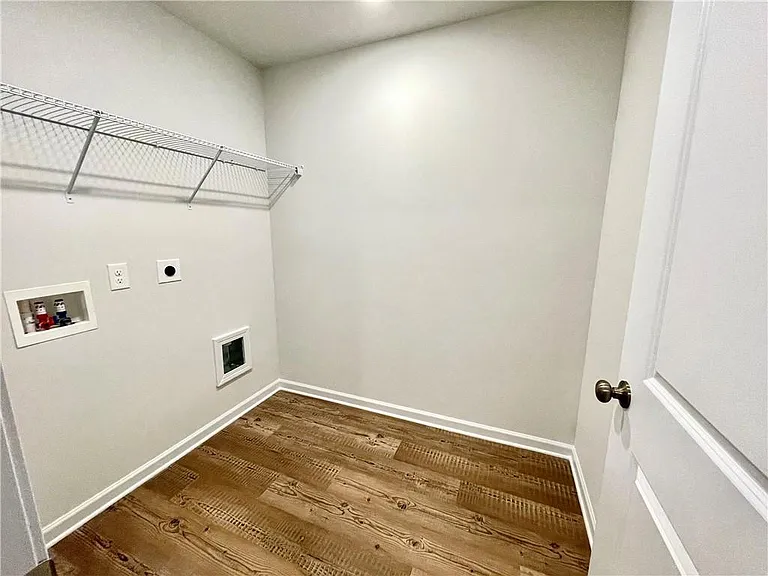667 Summerwood Ln — Photo 27