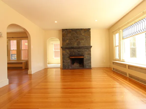 359 Deering Avenue, 359 Deering Ave Floor 1, Portland, ME 04103