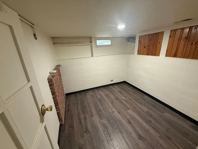 534 Dewey Ave — Photo 10