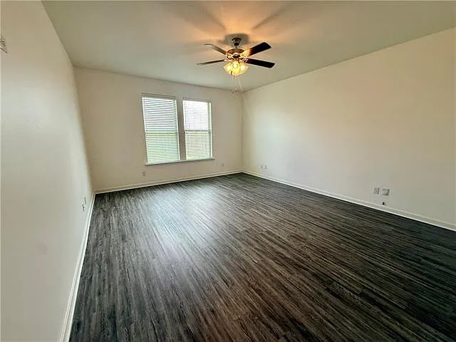 5916 Honey Glade Rd — Photo 11