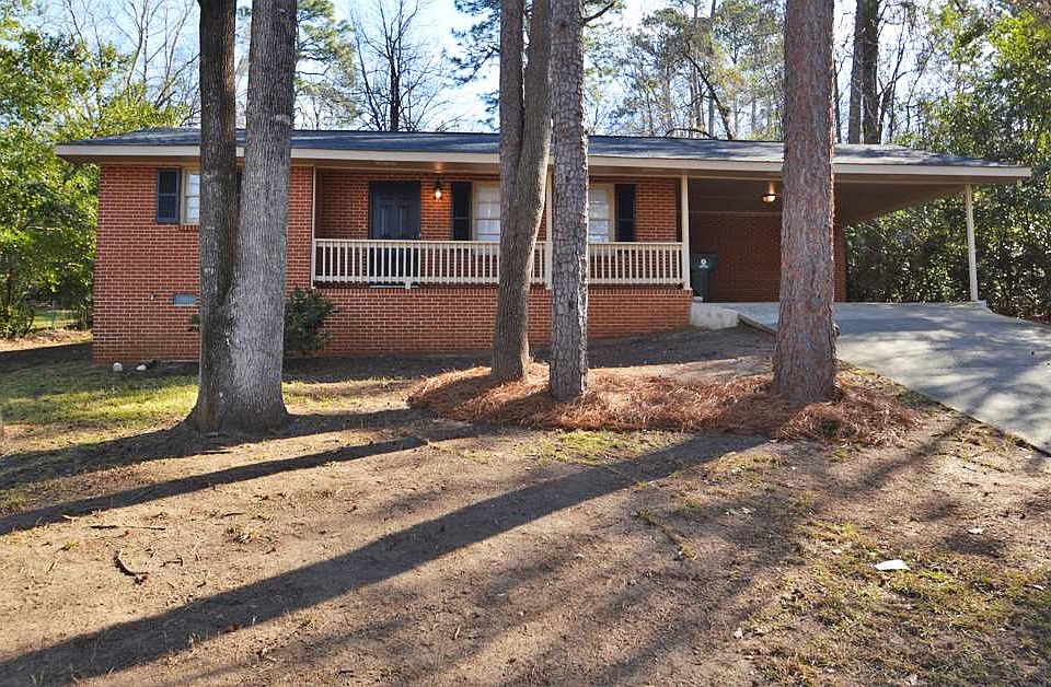 1st image of 323 Sterling Dr