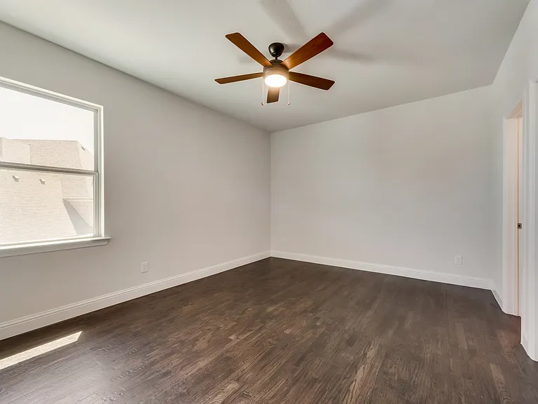 6887 Tranquility Ct — Photo 31