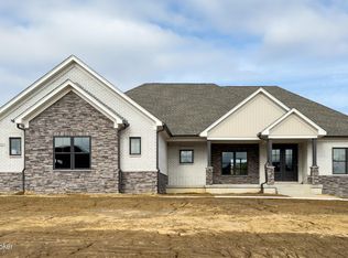 122 Dalton Dr, Fisherville, KY 40023
