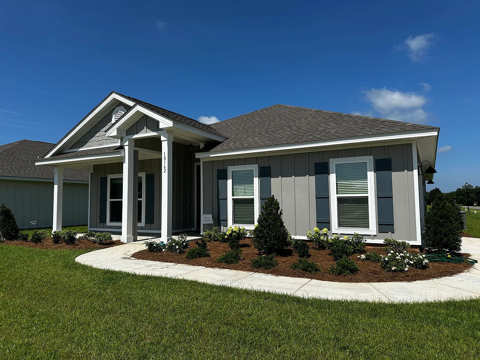 Available Now! 4 Bed 2 Bath In Brand New Subdivision In Fairhope! — Photo 3