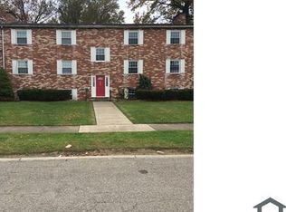 1500 Stewart Cir NW #1, Warren, OH 44485
