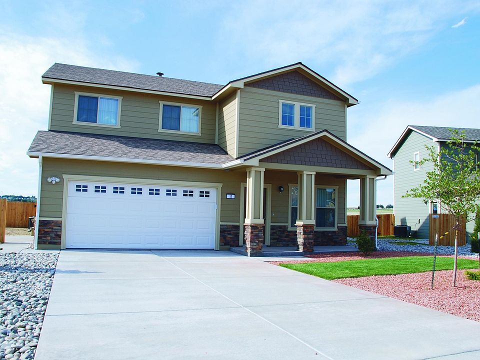 Englewood Model 
4 Bed/ 2.25 Bath
2,151 Sq. Ft.
