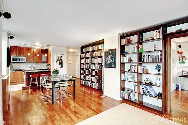 Rented by City Connections Realty | media 1