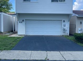 908 Cordoba Ct, University Park, IL 60484