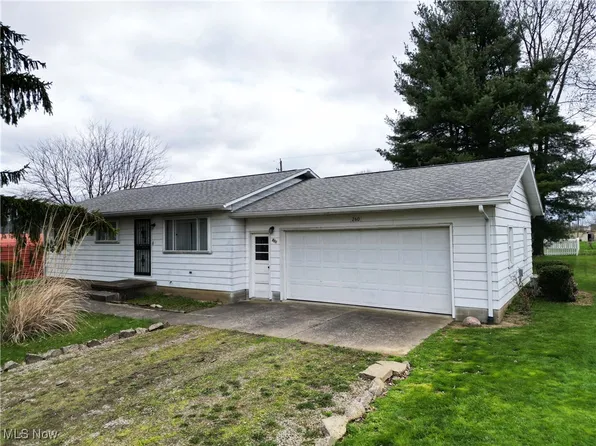 260 Cardinal St, Apple Creek, OH 44606