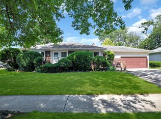 938 Dana Ave, Valley Stream, NY 11580