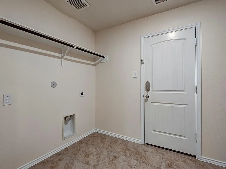 12246 Antilles Ln — Photo 17