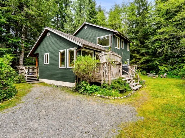 1278 Lynn Rd, Tofino, BC V0R 2Z0