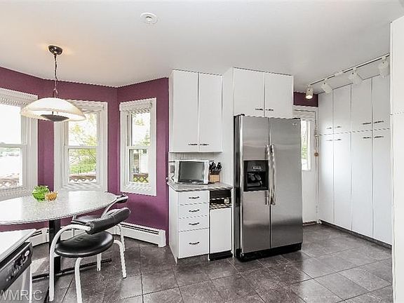 3rd image of 6855 Kenowa Ave SW