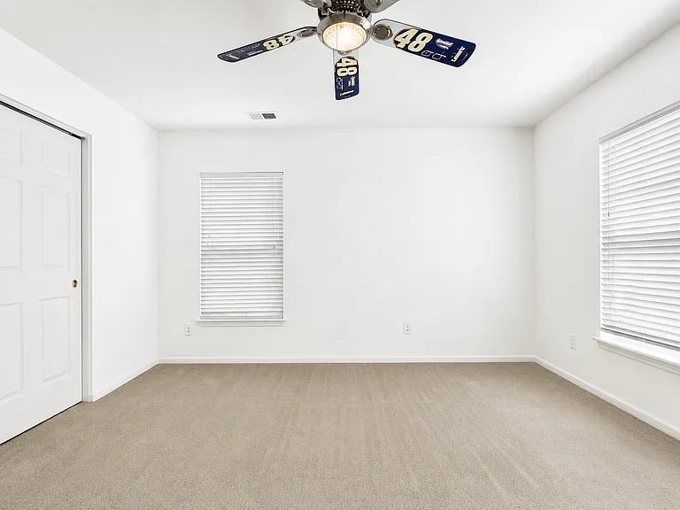 431 Cotton Hope Ln — Photo 34