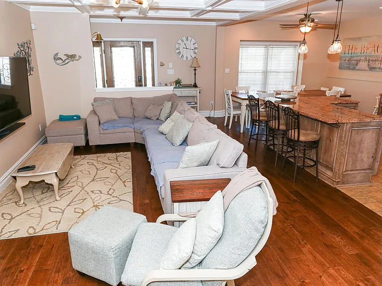 5216 Waterview Dr — Photo 5