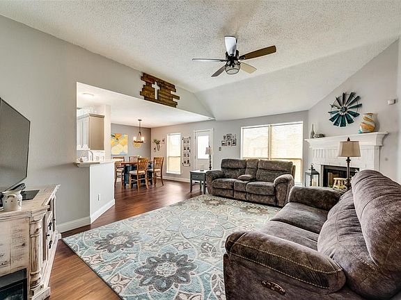 4th image of 1714 Treasure Cay Dr
