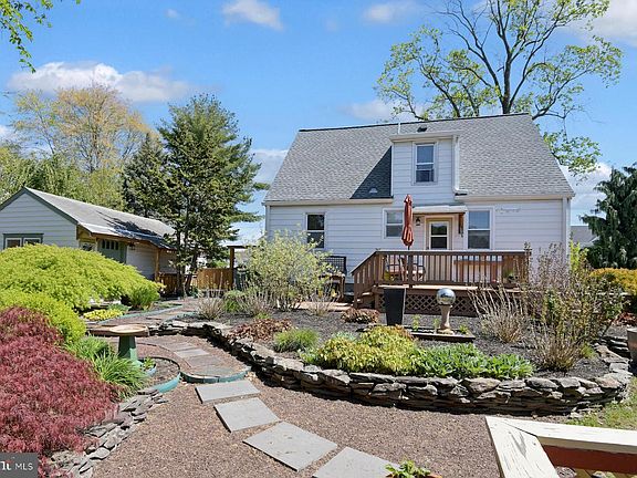 2nd image of 55 Ewingville Rd