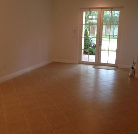 2nd image of 853 SW 147th Ave