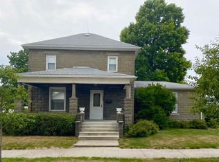 403 W Plymouth St, Bremen, IN