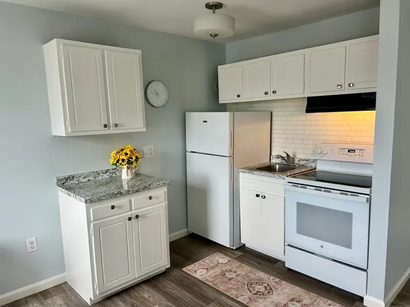 51-61 Wildman Street #B605, Danbury, CT 06810