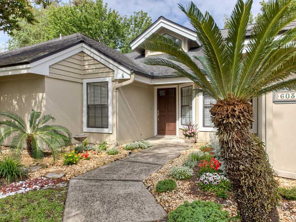 4th image of 6031 Bridgewater Cir