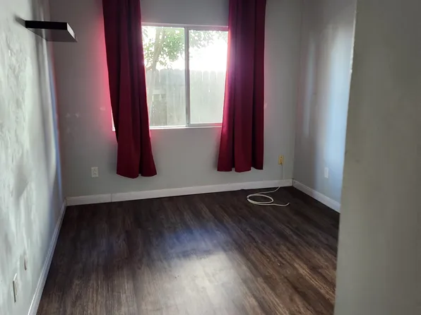 5284 Tufts St, La Mesa, CA 91942