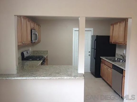 3rd image of 504-506 Ann St