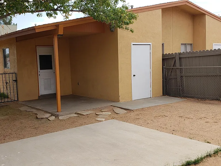 10431 Shannon Pl — Photo 16
