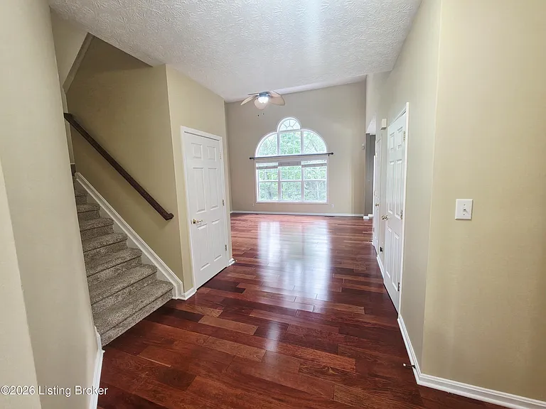 11036 Symington Cir — Photo 8