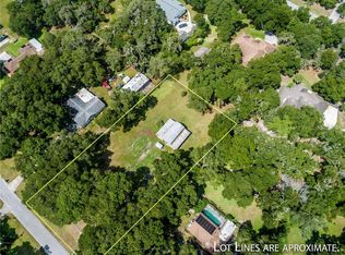 8423 Southwood Oaks St, Lithia, FL 33547