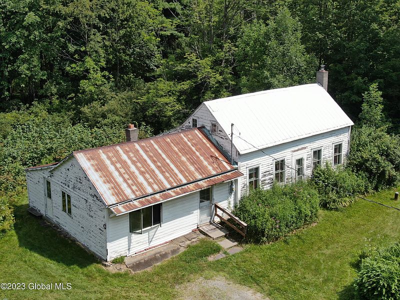 3rd image of 5469 Parkis Mills Road
