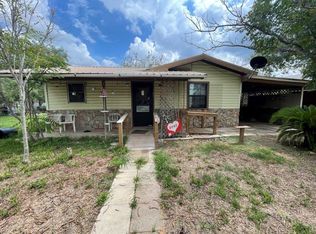 305 W Tilley St, Hebbronville, TX 78361