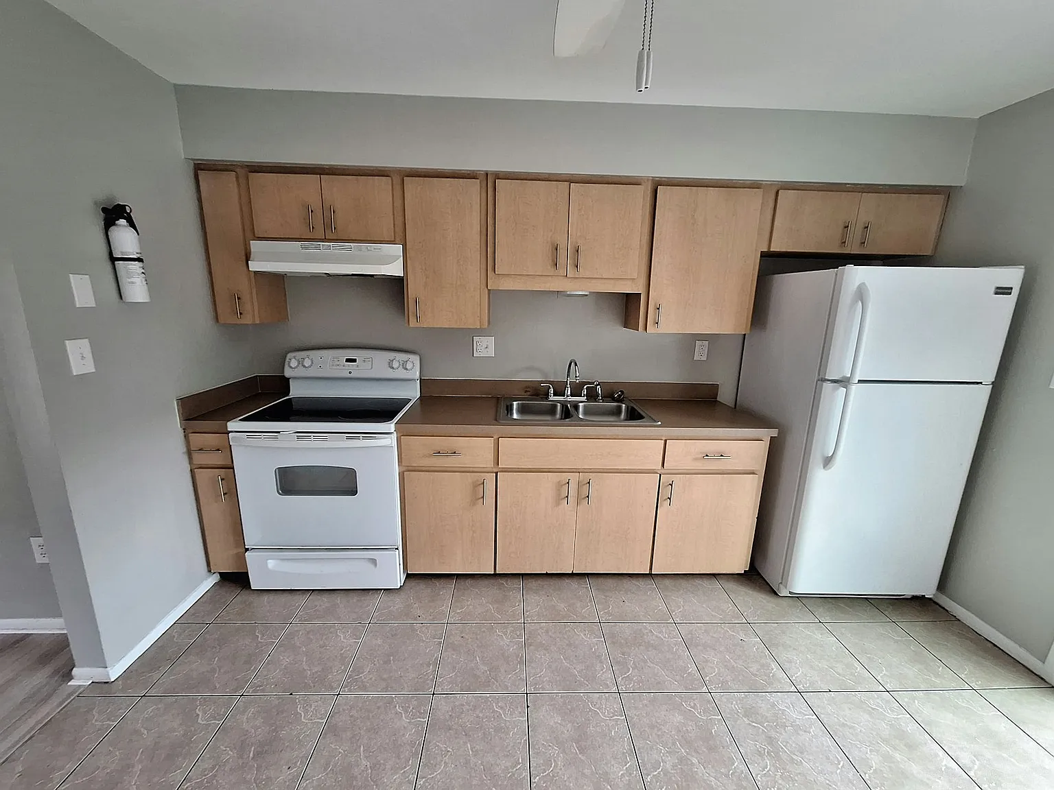 919 East Orange Street, Unit APT E — Photo 2