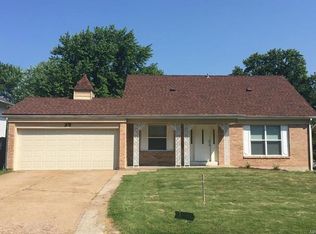 29 Julie Ln, Saint Peters, MO