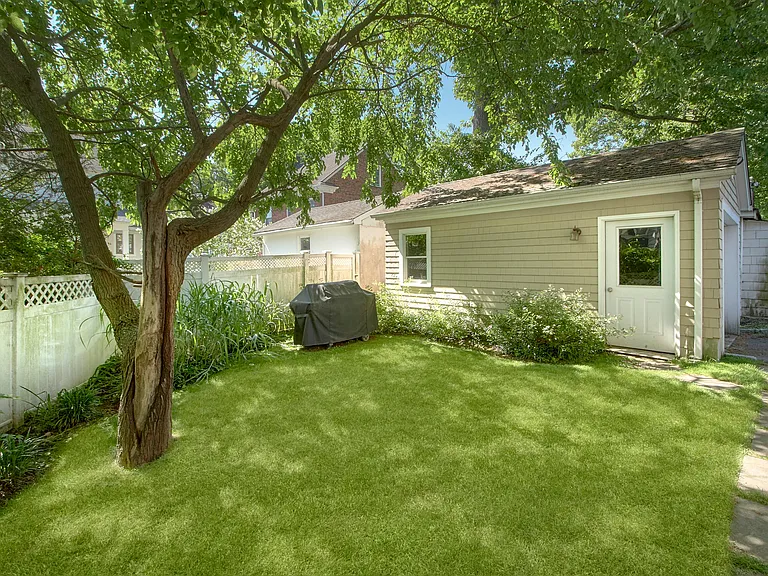 1954 Palmer Ave — Photo 21