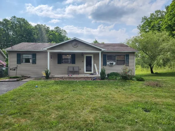 106 Beckett Dr, Beckley, WV 25801