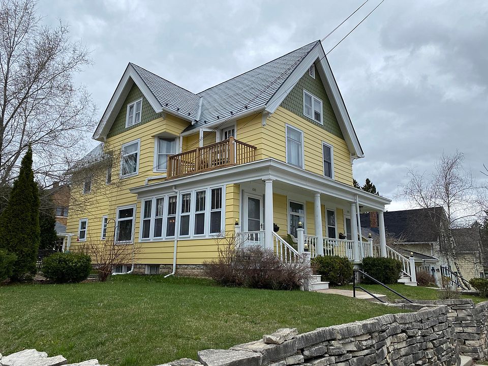 2nd image of 203-205 N Spring St