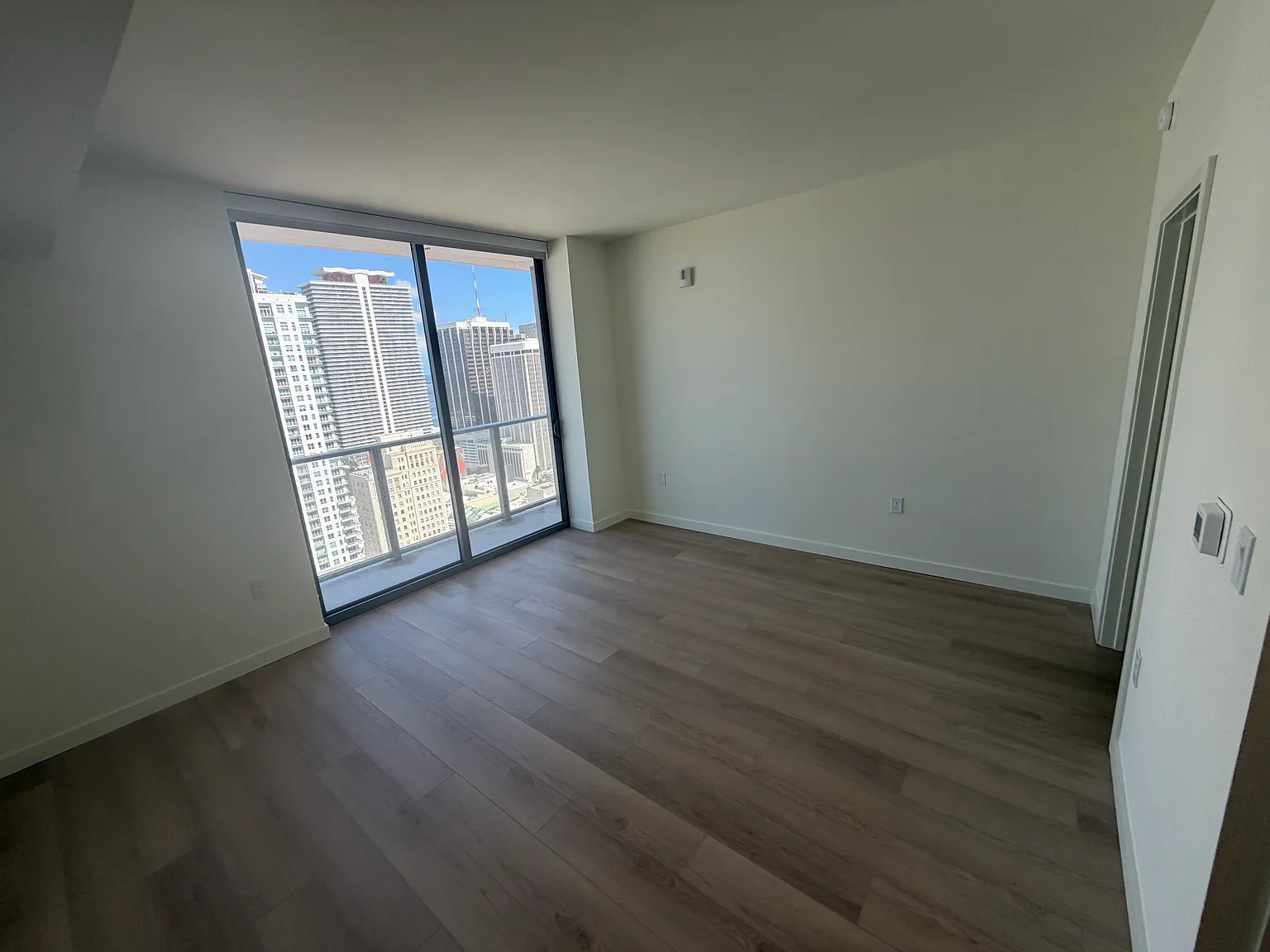 Studio, 407 sqft, $1,750 — Photo 3