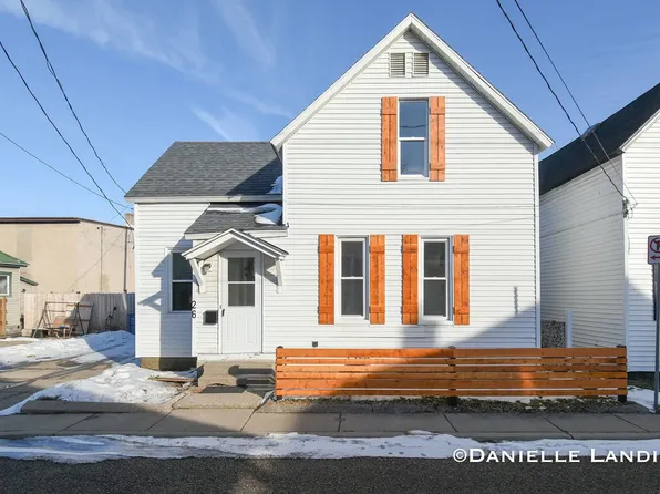 26 Vandine Pl NE, Grand Rapids, MI 49503