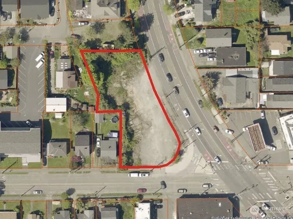 6211 Rainier Avenue S, Seattle, WA 98118