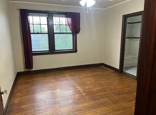 1011 Broadway, Rockford, IL 61104