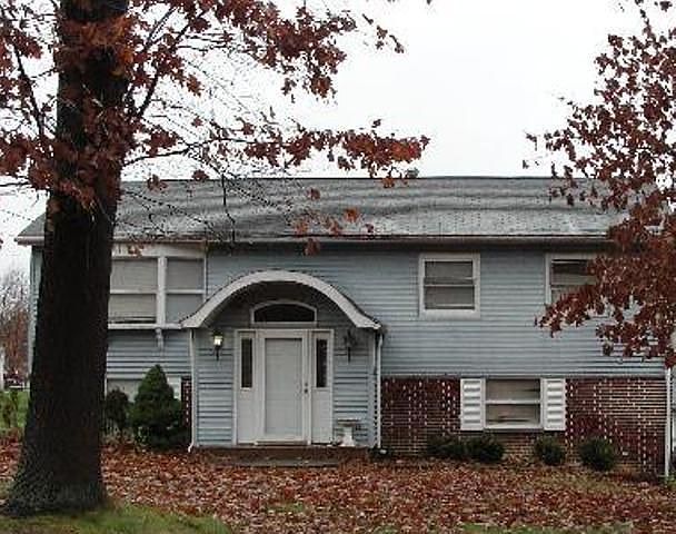 1st image of 5831 Lyric Dr