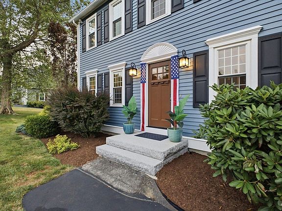 4th image of 13 Watson Ln