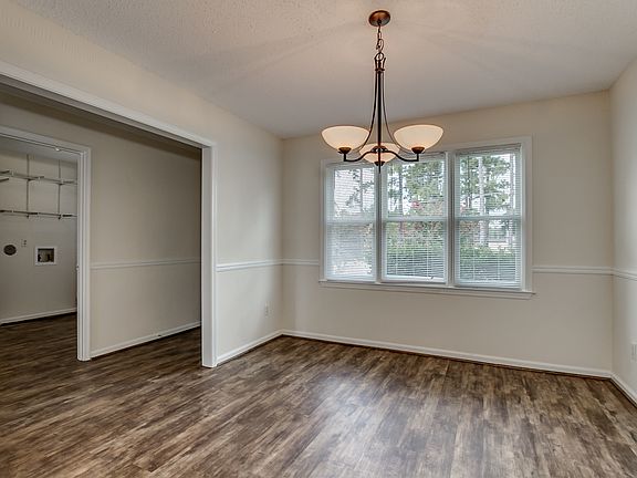 4th image of 6105 Autumnwood Ln