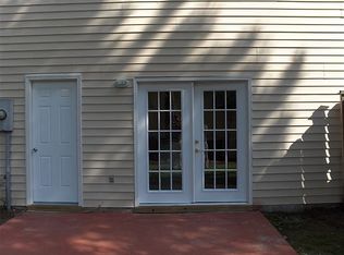 4724 Linfield Ln, North Charleston, SC 29418