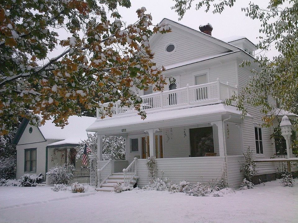 Winter's Snow: 10/2009