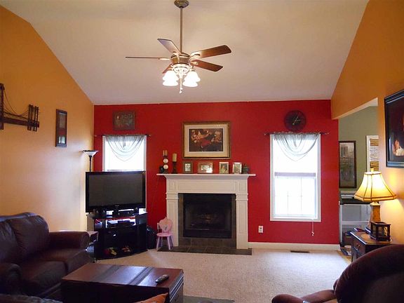 2nd image of 3608 Clear Springs St