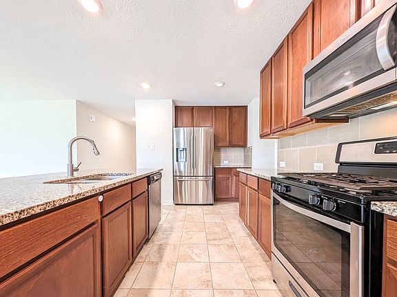 4th image of 20647 Teakwood Fields Ln
