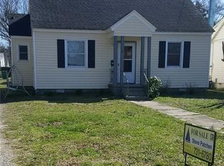 165 W Westover Ave, Colonial Heights, VA 23834